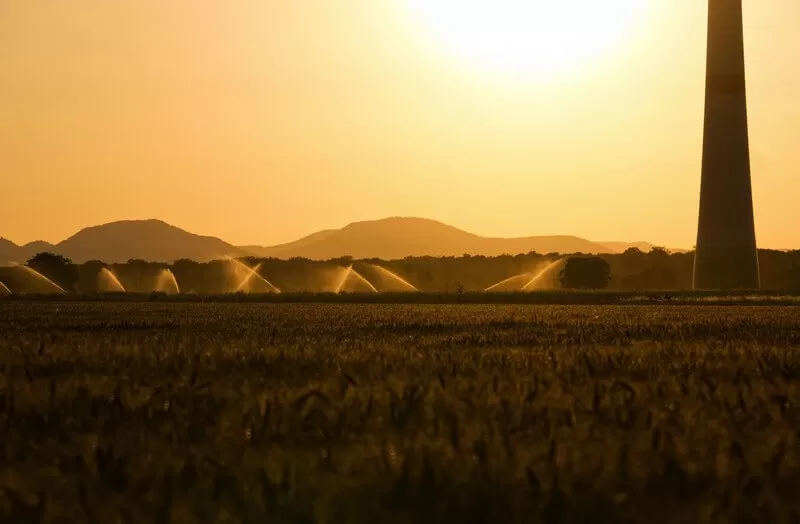 Como calcular volume de água para irrigação?