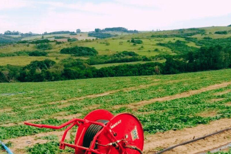 Irrigação em área de insegurança alimentar