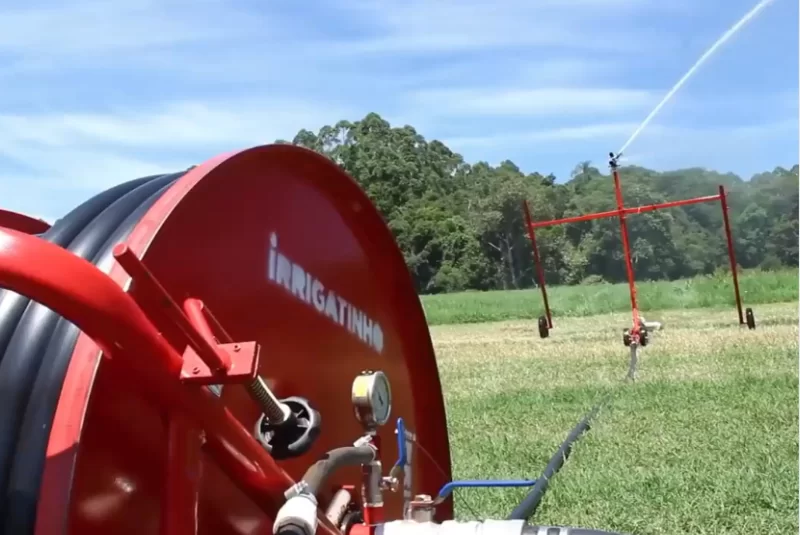 Sistema de irrigação irrigação irrigato no campo