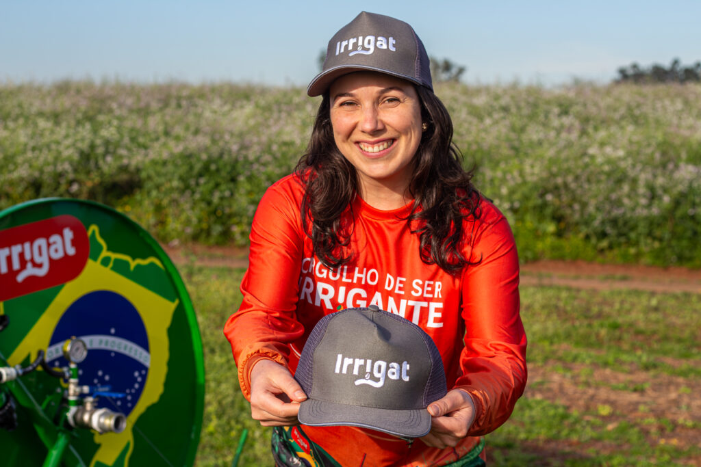 Mundo Irrigat: onde o agro vira identidade, cultura e estilo de vida 5 Bone e Camiseta agro Mundo Irrigat