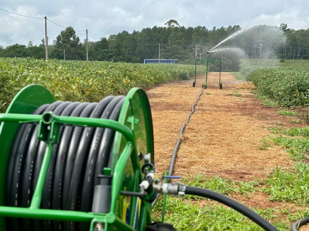 Parque da Expoagro Afubra utiliza carretel de irrigação em área destinada a demonstrações agrícolas 1 Expoagro