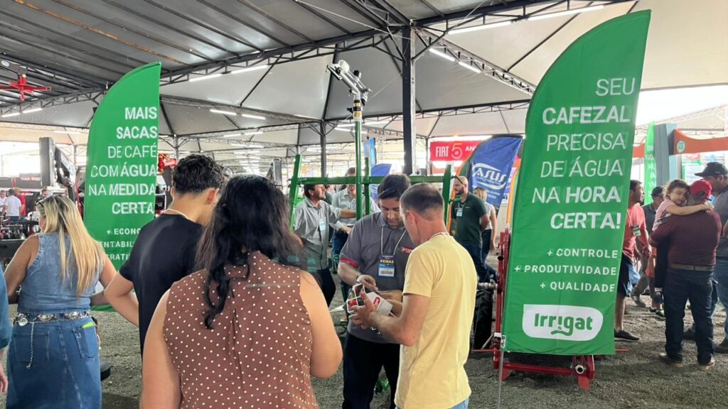 Irrigat na FEMAGRI 2026: a força da irrigação por carretel na cafeicultura 1 WhatsApp Image 2026 03 18 at 10.35.48